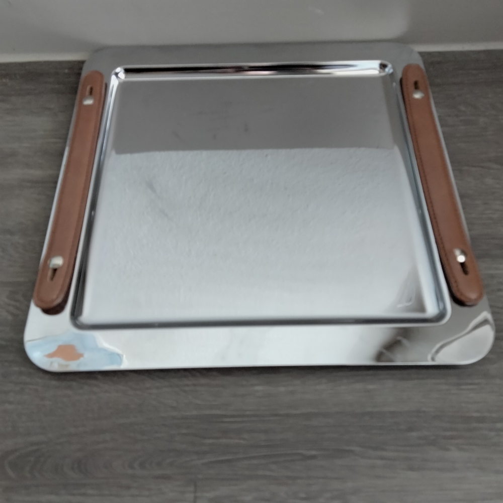 Nautica Metal Vanity Tray